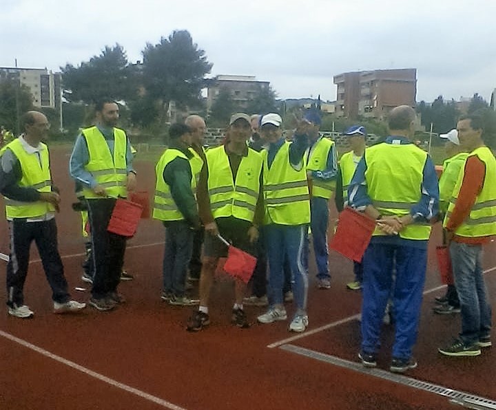 Maratonina del granduca Follonica GR 15.05.16 SERVIZIO 5 ritaglio